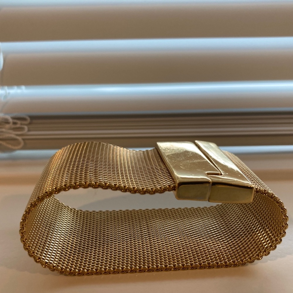 Nine West Metal Gold Bracelet (~7” W x 1.5” D)